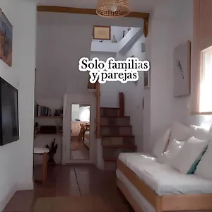 Casa En Zona Centrica Solo Familias Y Parejas Conil De La Frontera