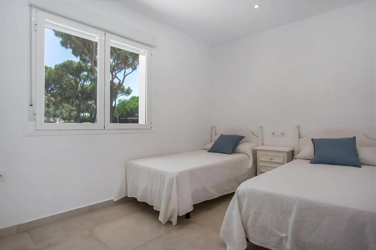 Casa Robert Villa Conil De La Frontera 0*,  Spain